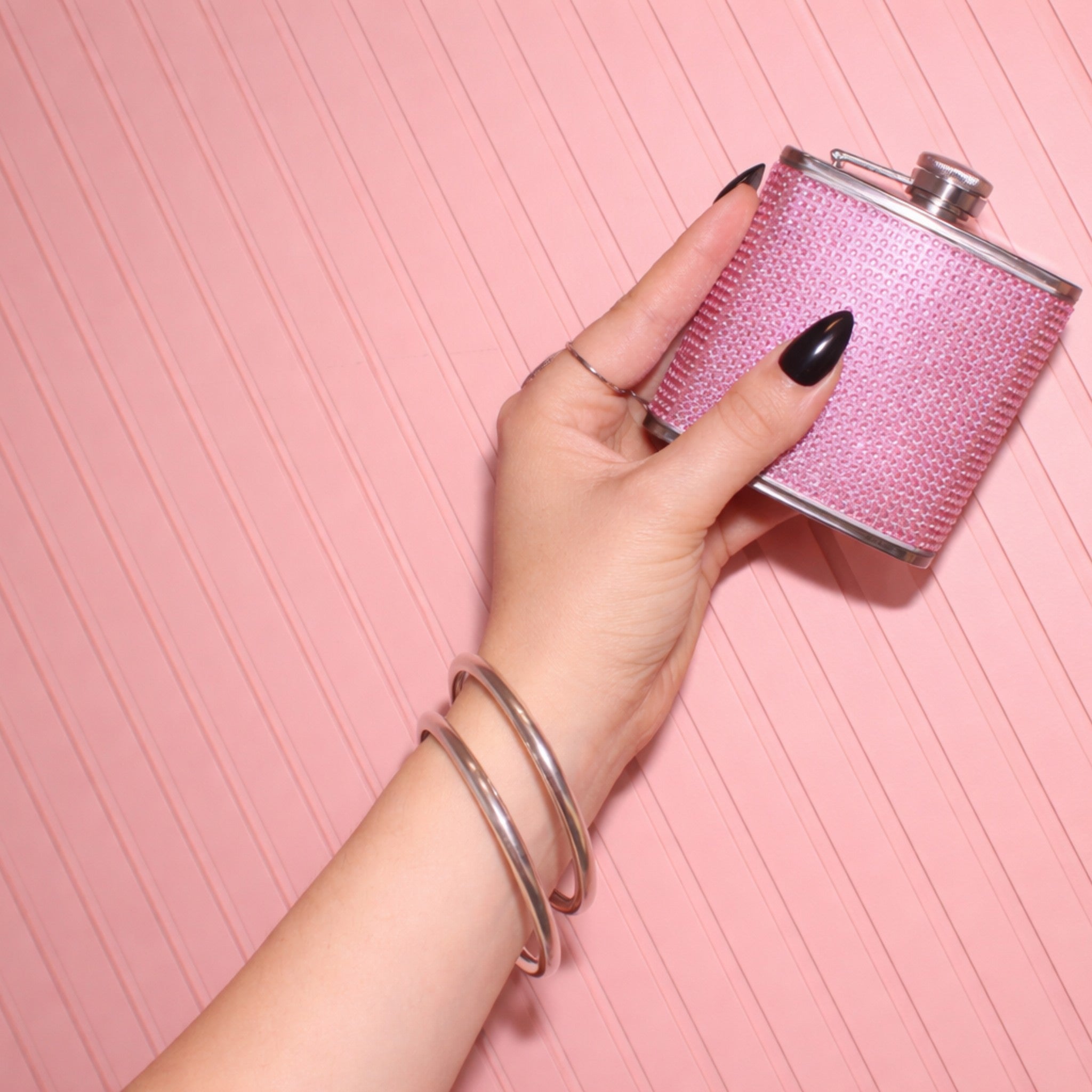 Nails that don't break the budget